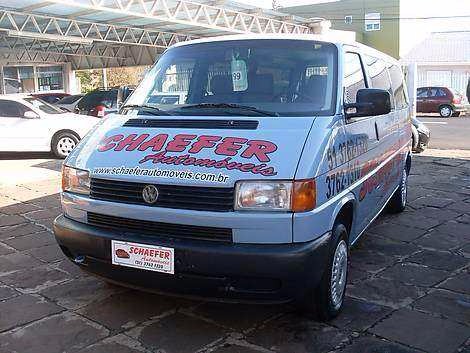 VOLKSWAGEN EUROVAN 2.4 8V 1999/1999 SCHAEFER AUTOMÓVEIS TEUTÔNIA / Carros no Vale