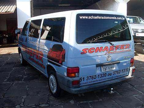 VOLKSWAGEN EUROVAN 2.4 8V 1999/1999 SCHAEFER AUTOMÓVEIS TEUTÔNIA / Carros no Vale