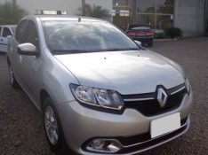 RENAULT LOGAN 1.6 DYNAMIQUE 8V 2013/2014 OFERTA CARRO | OFERTA BAIXOS SALVADOR DO SUL / Carros no Vale