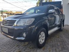 TOYOTA HILUX 3.0 SRV 4X4 CD 16V TURBO INTERCOOLER 2013/2013 OFERTA CARRO | OFERTA BAIXOS SALVADOR DO SUL / Carros no Vale