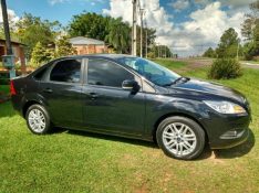 FORD FOCUS 2.0 FC 16V 2010/2011 OFERTA CARRO | OFERTA BAIXOS SALVADOR DO SUL / Carros no Vale