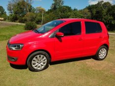 VOLKSWAGEN FOX 1.0 MI TREND 8V 2012/2012 OFERTA CARRO | OFERTA BAIXOS SALVADOR DO SUL / Carros no Vale