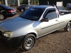 FORD COURIER 1.6 L 8V 2010/2011 OFERTA CARRO | OFERTA BAIXOS SALVADOR DO SUL / Carros no Vale