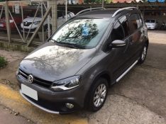 VOLKSWAGEN CROSSFOX 1.6 MI 8V TOTAL FLEX 2012/2013 OFERTA CARRO | OFERTA BAIXOS SALVADOR DO SUL / Carros no Vale