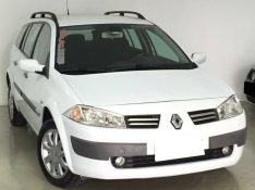 RENAULT MEGANE 1.6 DYNAMIQUE GRAND TOUR 16V 2011/2012 OFERTA CARRO | OFERTA BAIXOS SALVADOR DO SUL / Carros no Vale