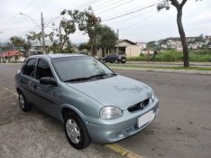 CHEVROLET CORSA SEDAN CLASSIC 1.0 MPFI 4P 2003/2003 OFERTA CARRO | OFERTA BAIXOS SALVADOR DO SUL / Carros no Vale