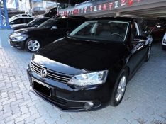 VOLKSWAGEN JETTA COMFORTLINE TIPTRONIC 2.0 FLEX 2011/2012 OFERTA CARRO | OFERTA BAIXOS SALVADOR DO SUL / Carros no Vale