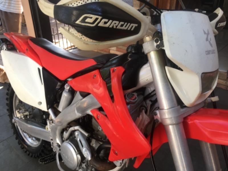 HONDA MOTOS CRF 250X 2006/2007 COMPLETO VEÍCULOS GUAPORÉ / Carros no Vale