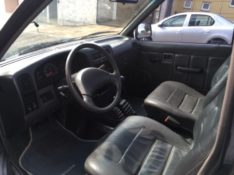 NISSAN PATHFINDER 2.5 SE 4X4 1995/1995 COMPLETO VEÍCULOS GUAPORÉ / Carros no Vale