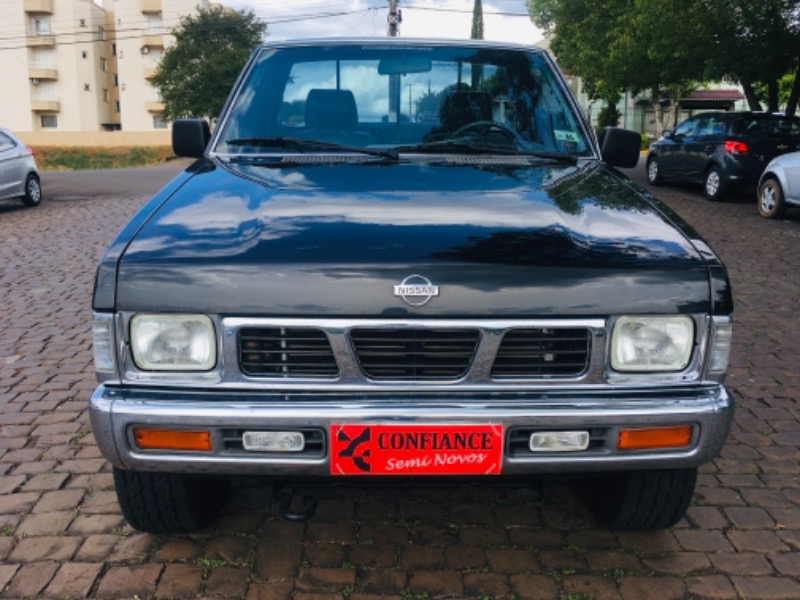 NISSAN PATHFINDER 2.5 SE 4X4 - 1995