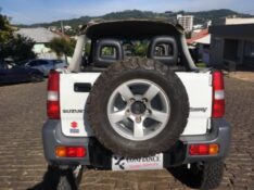 SUZUKI JIMNY 4ALL 4X4 1.3 16V 2010/2011 COMPLETO VEÍCULOS GUAPORÉ / Carros no Vale
