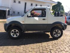 SUZUKI JIMNY 4ALL 4X4 1.3 16V 2010/2011 COMPLETO VEÍCULOS GUAPORÉ / Carros no Vale