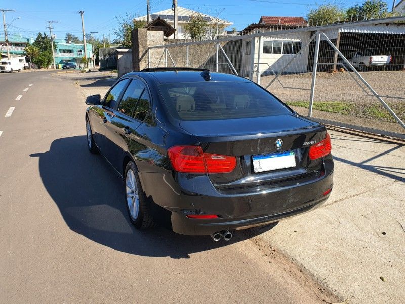 BMW 328i 2.0 TURBO 2012/2013 RIGAUTO VEÍCULOS VENÂNCIO AIRES / Carros no Vale