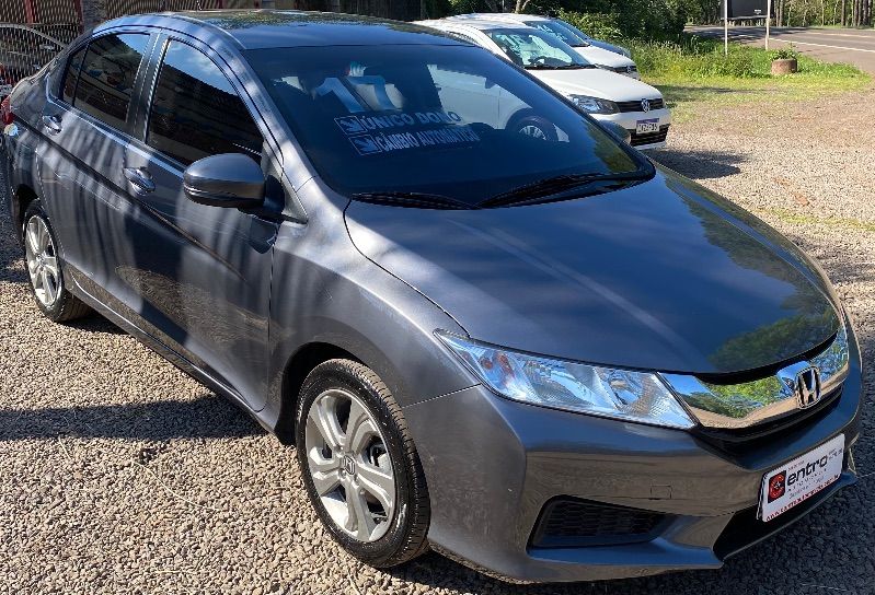 Honda CITY LX 2017 CENTRO AUTOMÓVEIS TEUTÔNIA / Carros no Vale