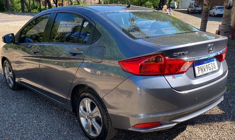 Honda CITY LX 2017 CENTRO AUTOMÓVEIS TEUTÔNIA / Carros no Vale