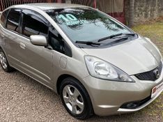 Honda FIT LX 1.4 2010 CENTRO AUTOMÓVEIS TEUTÔNIA / Carros no Vale