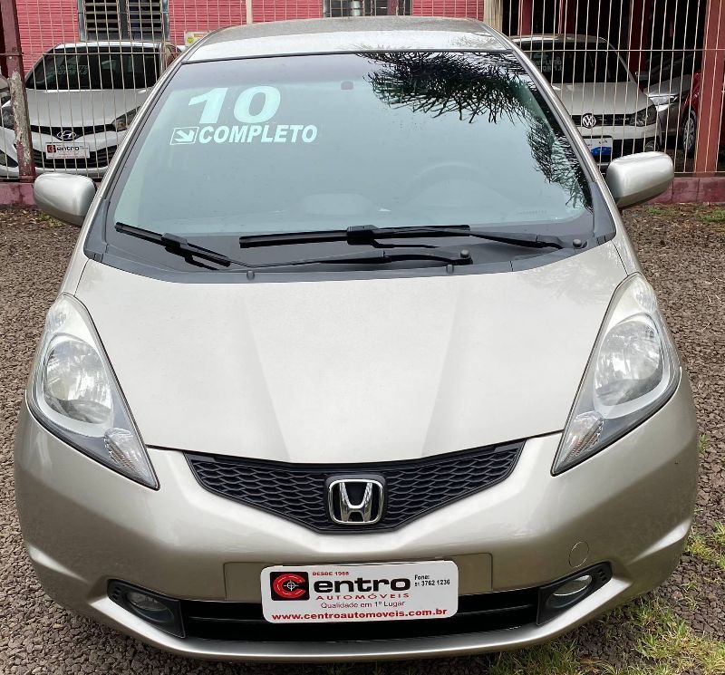 Honda FIT LX 1.4 2010 CENTRO AUTOMÓVEIS TEUTÔNIA / Carros no Vale