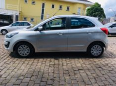 FORD KA 1.0 SE FLEX 5P 2019/2020 COMPLETO VEÍCULOS GUAPORÉ / Carros no Vale