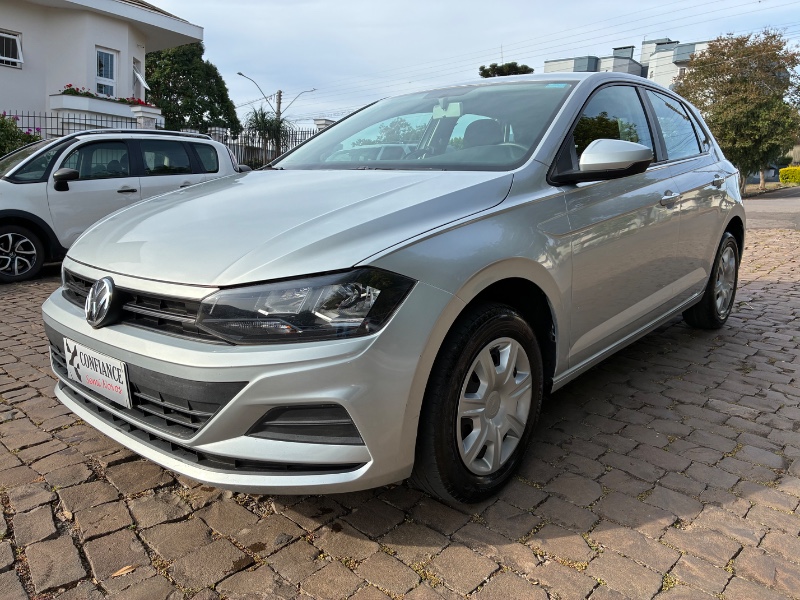 VOLKSWAGEN POLO 1.0 FLEX 12V 5P 2019/2020 COMPLETO VEÍCULOS GUAPORÉ / Carros no Vale