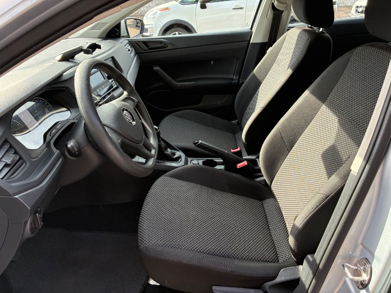 VOLKSWAGEN POLO 1.0 FLEX 12V 5P 2019/2020 COMPLETO VEÍCULOS GUAPORÉ / Carros no Vale