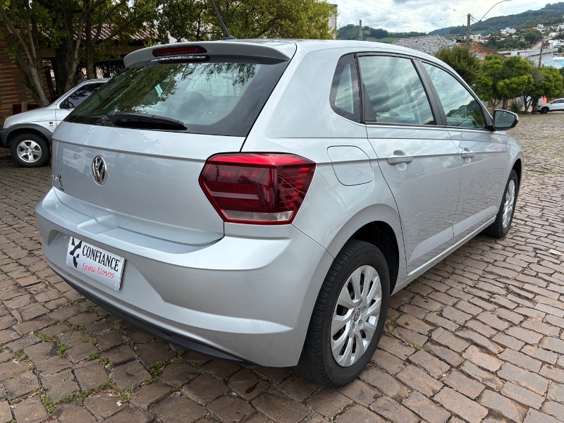 VOLKSWAGEN POLO 1.0 FLEX 12V 5P 2019/2020 COMPLETO VEÍCULOS GUAPORÉ / Carros no Vale
