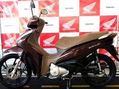 HONDA BIZ 125 MARROM 2021/2021 VALECROSS HONDA DREAM LAJEADO / Carros no Vale