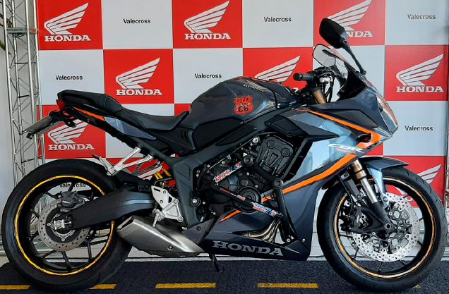 HONDA CBR 650R CINZA 2021/2021 VALECROSS HONDA DREAM LAJEADO / Carros no Vale