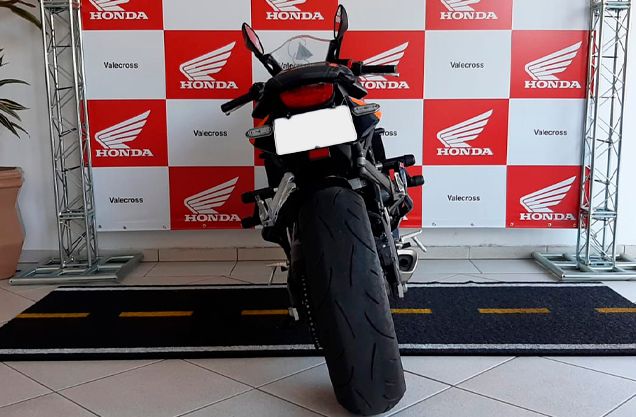 HONDA CBR 650R CINZA 2021/2021 VALECROSS HONDA DREAM LAJEADO / Carros no Vale