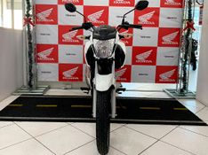 Honda CG 160 CARGO BRANCA 2022/2022 VALECROSS HONDA DREAM LAJEADO / Carros no Vale