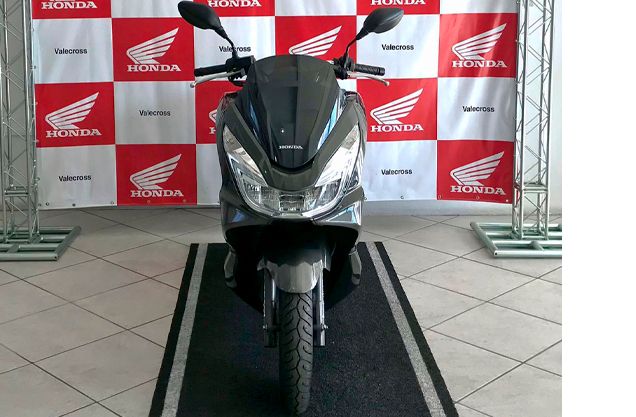 Honda PCX 150 CINZA 2015/2016 VALECROSS HONDA DREAM LAJEADO / Carros no Vale