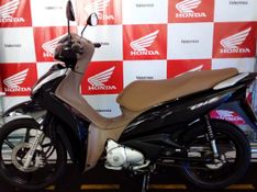 Honda BIZ 125 PRETA 2017/2018 VALECROSS HONDA DREAM LAJEADO / Carros no Vale