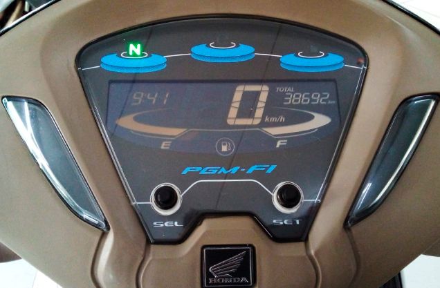 Honda BIZ 125 PRETA 2017/2018 VALECROSS HONDA DREAM LAJEADO / Carros no Vale