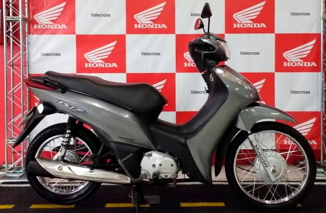 HONDA BIZ 125 ES PRATA 2012/2012 VALECROSS HONDA DREAM LAJEADO / Carros no Vale