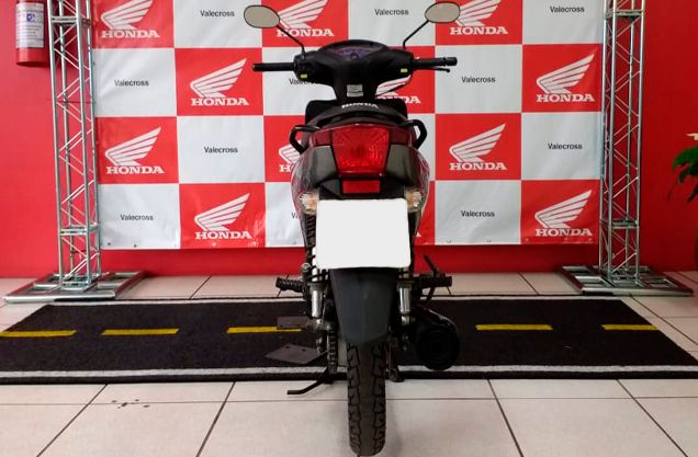 HONDA BIZ 125 ES PRATA 2012/2012 VALECROSS HONDA DREAM LAJEADO / Carros no Vale