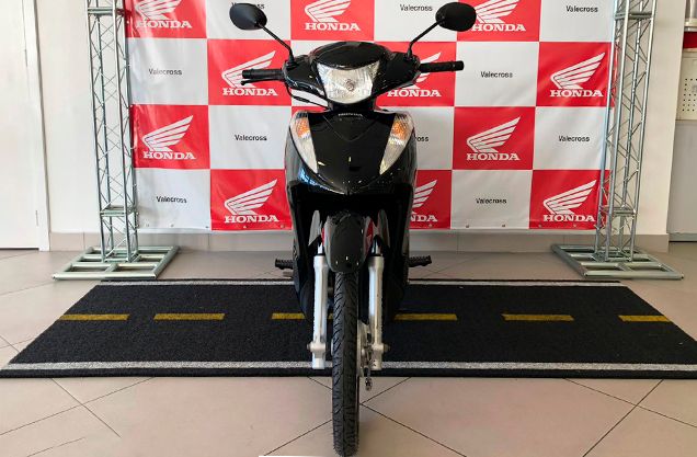 HONDA BIZ 125 ES PRETA 2011/2012 VALECROSS HONDA DREAM LAJEADO / Carros no Vale