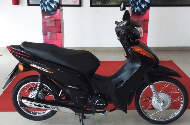 HONDA C 100 BIZ ES PRETA 2015/2015 VALECROSS HONDA DREAM LAJEADO / Carros no Vale