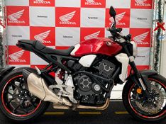 HONDA CB 1000R VERMELHA 2021/2021 VALECROSS HONDA DREAM LAJEADO / Carros no Vale