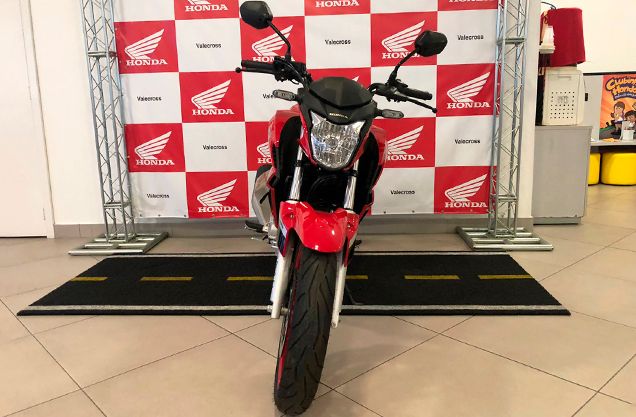 Honda CB 250F ABS VERMELHA 2021/2021 VALECROSS HONDA DREAM LAJEADO / Carros no Vale