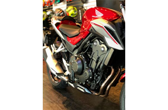 Honda CB 500F VERMELHA 2019/2019 VALECROSS HONDA DREAM LAJEADO / Carros no Vale