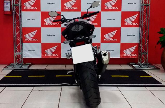 Honda CB 500F PRATA 2020/2021 VALECROSS HONDA DREAM LAJEADO / Carros no Vale