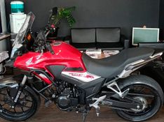 Honda CB 500X VERMELHA 2018/2018 VALECROSS HONDA DREAM LAJEADO / Carros no Vale