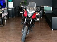 Honda CB 500X VERMELHA 2018/2018 VALECROSS HONDA DREAM LAJEADO / Carros no Vale