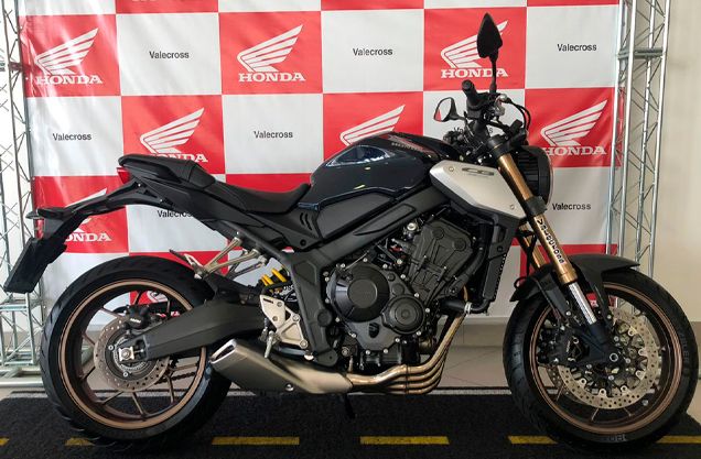 HONDA CB 650R AZUL 2020/2021 VALECROSS HONDA DREAM LAJEADO / Carros no Vale