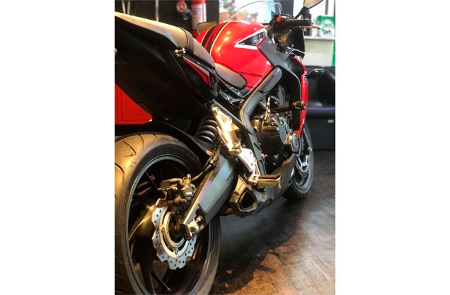 Honda CBR 650F VERMELHA 2019/2019 VALECROSS HONDA DREAM LAJEADO / Carros no Vale