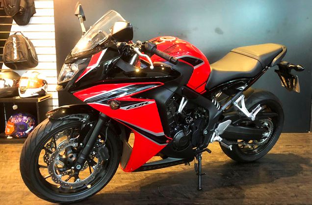 Honda CBR 650F VERMELHA 2019/2019 VALECROSS HONDA DREAM LAJEADO / Carros no Vale