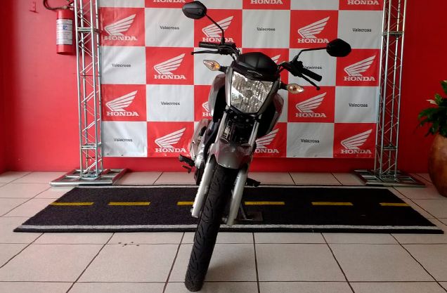 HONDA CG 160 FAN PRATA 2020/2021 VALECROSS HONDA DREAM LAJEADO / Carros no Vale