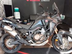 Honda CRF 1000L AFRICA TWIN PRETA 2019/2020 VALECROSS HONDA DREAM LAJEADO / Carros no Vale