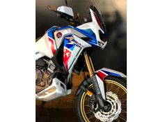 HONDA CRF 1100L Africa Twin Adventure Sports ES BRANCA 2021/2021 VALECROSS HONDA DREAM LAJEADO / Carros no Vale