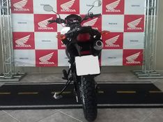 HONDA NXR 160 BROS BRANCA 2017/2017 VALECROSS HONDA DREAM LAJEADO / Carros no Vale