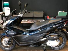 Honda PCX 150 AZUL 2018/2018 VALECROSS HONDA DREAM LAJEADO / Carros no Vale